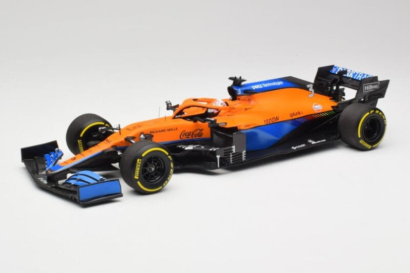 McLaren MCL35M #3 D. Ricciardo Bahrain GP 2021 Minichamps 1:18 530211803 Metall