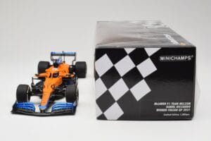 McLaren MCL35M #3 D. Ricciardo Italian GP Winner 2021 Minichamps 1:18 530213303 Resin — Bild 6 von 7