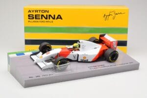 McLaren Ford MP4/8 #8 A. Senna Winner Australian GP 1993 Minichamps 1:18 543933838 Metall — Bild 7 von 7