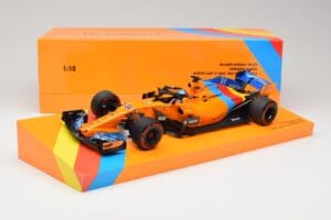 McLaren MCL33 Renault #14 F. Alonso Abu Dhabi GP 2018 Minichamps 1:18 533183914 Resin — Bild 7 von 7