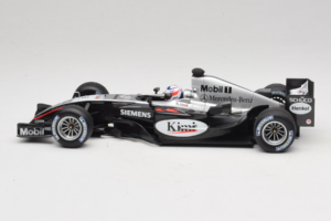 McLaren MP4/19 Mercedes K. Raikkonen F1 2004 Minichamps 1:18 530041806 Metall — Bild 3 von 7