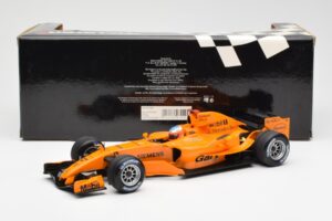 McLaren MP4-20 Mercedes G. Paffett Interim Test Car 2006 Minichamps 1:18 530061895 Metall — Bild 6 von 6