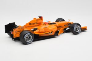 McLaren Mercedes MP4-20 G. Paffett F1 Test Car 2006 Minichamps 1:18 B66962342 Metall — Bild 2 von 6