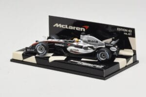 McLaren Mercedes MP4-20 #10 J-P. Montoya Race Car 2005 Minichamps 1:43 530054310 Metall — Bild 3 von 5