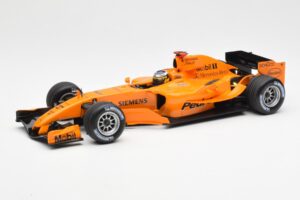 McLaren MP4-20 Mercedes P. de la Rosa Interim Test Car 2006 Minichamps 1:18 530061894 Metall