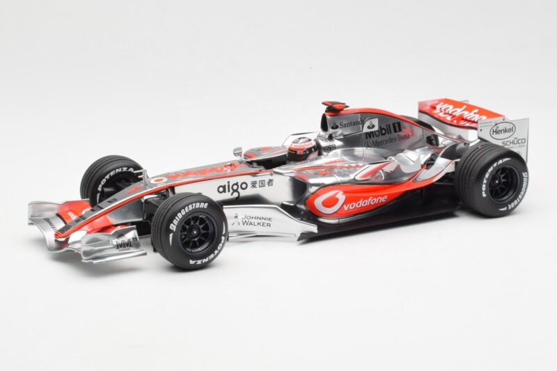 McLaren MP4-21 Mercedes #4 J-P. Montoya Showcar 2006 Minichamps 1:18 MONTOYA002 Metall