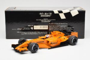 McLaren MP4-21 Mercedes #3 K. Raikkonen Interim Livery 2006 Minichamps 1:18 530061873 Metall — Bild 6 von 6