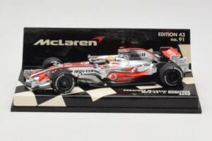 McLaren Mercedes MP4-23 #22 L. Hamilton Race Car 2008 Minichamps 1:43 530084322 Metall