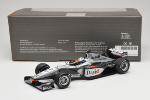 McLaren MP4-15 #2 D. Coulthard F1 2000 Minichamps 1:18 B66962118 Metall — Bild 6 von 6