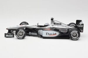 McLaren MP4-15 #2 D. Coulthard F1 2000 Hot Wheels 1:18 26740 Metall — Bild 3 von 6