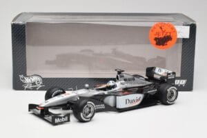 McLaren MP4-15 #2 D. Coulthard F1 2000 Hot Wheels 1:18 26740 Metall — Bild 6 von 6
