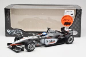 McLaren MP4-16 #4 M. Häkkinen F1 2001 Hot Wheels 1:18 50198 Metall — Bild 6 von 6