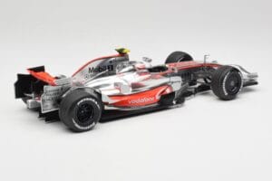 McLaren MP4-22 #2 L. Hamilton Canadian GP Winner 2007 Minichamps 1:18 530071822 Metall — Bild 2 von 6