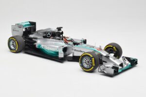Mercedes AMG Petronas W05 #44 L. Hamilton F1 World Champion 2014 Minichamps 1:18 186140044 Metall — Bild 4 von 7
