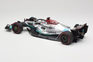 Mercedes AMG W13 E Performance Petronas #63 G. Russell Brazilian GP 1st Win 2022 Minichamps 1:18 110222163 Resin — Bild 5 von 7