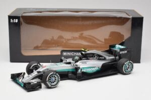 Mercedes AMG W07 #6 N. Rosberg Australia GP Winner 2016 Minichamps 1:18 110160006 Metall — Bild 6 von 7