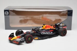 Oracle Red Bull Racing RB18 #1 M. Verstappen Winner Belgian GP 2022 Minichamps 1:18 110221401 Metall — Bild 7 von 7