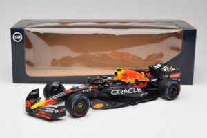 Oracle Red Bull Racing RB18 #11 S. Perez Monaco GP Winner Rain Tyre Version 2022 Minichamps 1:18 110222711 Metall — Bild 7 von 7