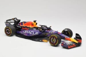 Oracle Red Bull Racing RB19 #33 M. Verstappen Las Vegas GP Winner 2023 Minichamps 1:18 110232201 Resin — Bild 4 von 7