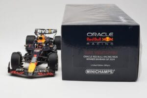 Oracle Red Bull Racing RB20 #1 M. Verstappen Winner Bahrain GP 2024 Minichamps 1:18 110240101 Metall — Bild 6 von 7