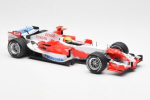 Panasonic Toyota Racing TF106 #8 R. Schumacher F1 2006 Minichamps 1:18 100060007 Metall — Bild 4 von 6