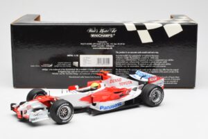 Panasonic Toyota Racing TF106 #8 R. Schumacher F1 2006 Minichamps 1:18 100060007 Metall — Bild 6 von 6