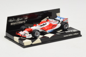 Toyota TF106 Panasonic #12 J. Trulli Panasonic Toyota Racing Showcar 2006 Minichamps 1:43 400060078 Metall — Bild 2 von 5