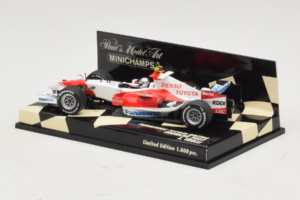 Toyota J. Trulli Panasonic Toyota Racing Showcar F1 2007 Minichamps 1:43 400070082 Metall — Bild 3 von 5
