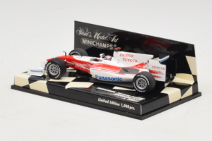 Toyota TF109 #9 J. Trulli Panasonic Toyota Racing Showcar F1 2009 Minichamps 1:43 400090079 Metall — Bild 3 von 5