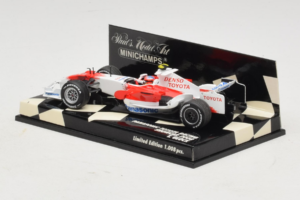 Toyota T. Glock Panasonic Toyota Racing Showcar F1 2008 Minichamps 1:43 400080082 Metall — Bild 3 von 5