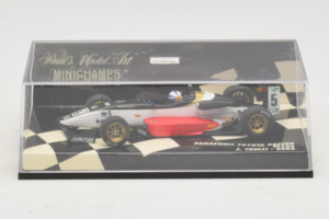 Toyota TF106 #12 J. Trulli Panasonic Toyota Racing F1 2006 Minichamps 1:43 400060008 Metall — Bild 5 von 5