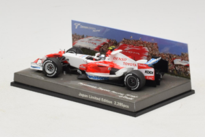 Toyota TF107 #12 J. Trulli Panasonic Toyota Racing Showcar F1 2007 Minichamps 1:43 AM60129 Metall — Bild 3 von 6