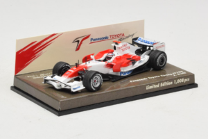 Toyota TF108 Panasonic #12 J. Trulli F1 2008 Minichamps 1:43 AM611513 Metall — Bild 2 von 5