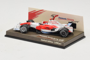 Toyota TF108 Panasonic #12 J. Trulli F1 2008 Minichamps 1:43 AM611513 Metall — Bild 3 von 5