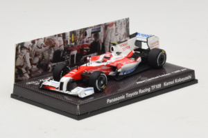 Panasonic Toyota Racing TF109 K. Kobayashi F1 2009 Minichamps 1:43 413090210 Metall — Bild 2 von 5
