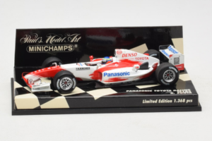 Toyota TF104 Panasonic #16 R. Zonta Panasonic Toyota Racing 2004 Minichamps 1:43 400040116 Metall
