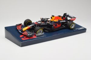 Red Bull Racing Honda RB16B #33 M. Verstappen Emilia Romagna GP 2021 Case Edition Minichamps 1:18 113210133 Resin — Bild 2 von 7