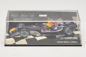 Red Bull Racing RB2 R. Doornbos Test Driver F1 2006 Minichamps 1:43 400060037 Metall — Bild 5 von 5