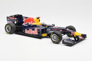 Red Bull Racing Renault RB7 #1 S. Vettel F1 World Champion Showcar 2011 Minichamps 1:18 113110271 Metall — Bild 4 von 6