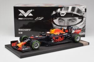 Red Bull RB15 #33 M. Verstappen German GP Winner Wet 2019 Minichamps 1:18 113191133 Metall — Bild 6 von 7