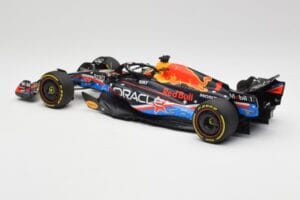 Red Bull RB19 #11 S. Perez Austin GP 2023 Minichamps 1:18 110231911 Metall — Bild 5 von 6