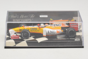 Renault R29 #8 N. Piquet Jr. F1 2009 Minichamps 1:43 400090008 Metall — Bild 4 von 5