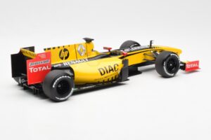 Renault R30 R. Kubica / V. Petrov F1 Showcar 2010 Minichamps 1:18 7711428831 Metall — Bild 2 von 6