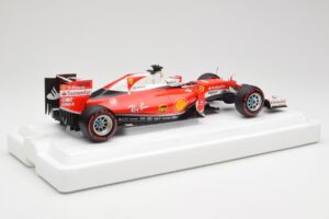 Scuderia Ferrari SF16-H #5 S. Vettel Italian GP 2016 BBR 1:18 BBR181625 Metall — Bild 2 von 7