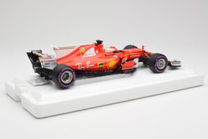Scuderia Ferrari SF70H #5 S. Vettel Winner Australian GP 2017 BBR 1:18 BBR181705 Metall — Bild 2 von 7