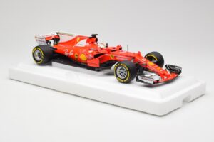 Scuderia Ferrari SF70H #5 S. Vettel Winner Australian GP 2017 End of Race BBR 1:18 BBR181705-E Metall — Bild 4 von 7