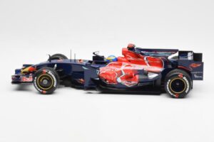 Scuderia Toro Rosso STR3 #11 S. Bourdais F1 2008 Minichamps 1:18 150080014 Metall — Bild 3 von 6