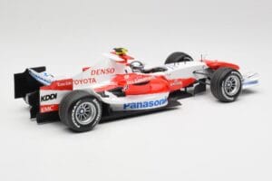 Toyota TF107 #12 J. Trulli F1 Launch Livery 2007 Minichamps 1:18 AM601321 Metall — Bild 2 von 6