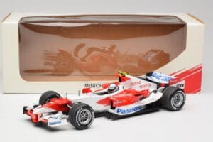 Toyota TF107 #12 J. Trulli F1 Launch Livery 2007 Minichamps 1:18 AM601321 Metall — Bild 6 von 6