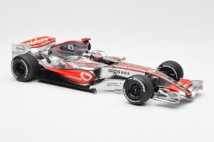 McLaren MP4-22 Mercedes #1 F. Alonso Showcar 2007 Minichamps 1:18 533071871 Metall — Bild 4 von 6